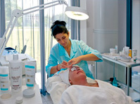 ルーマニアのジェロビタールエステのツアー